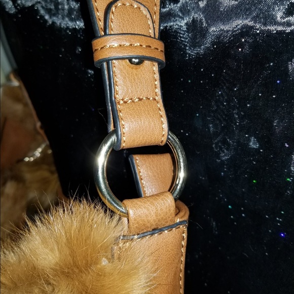 Purses/Handbags - Picture 2 of 6